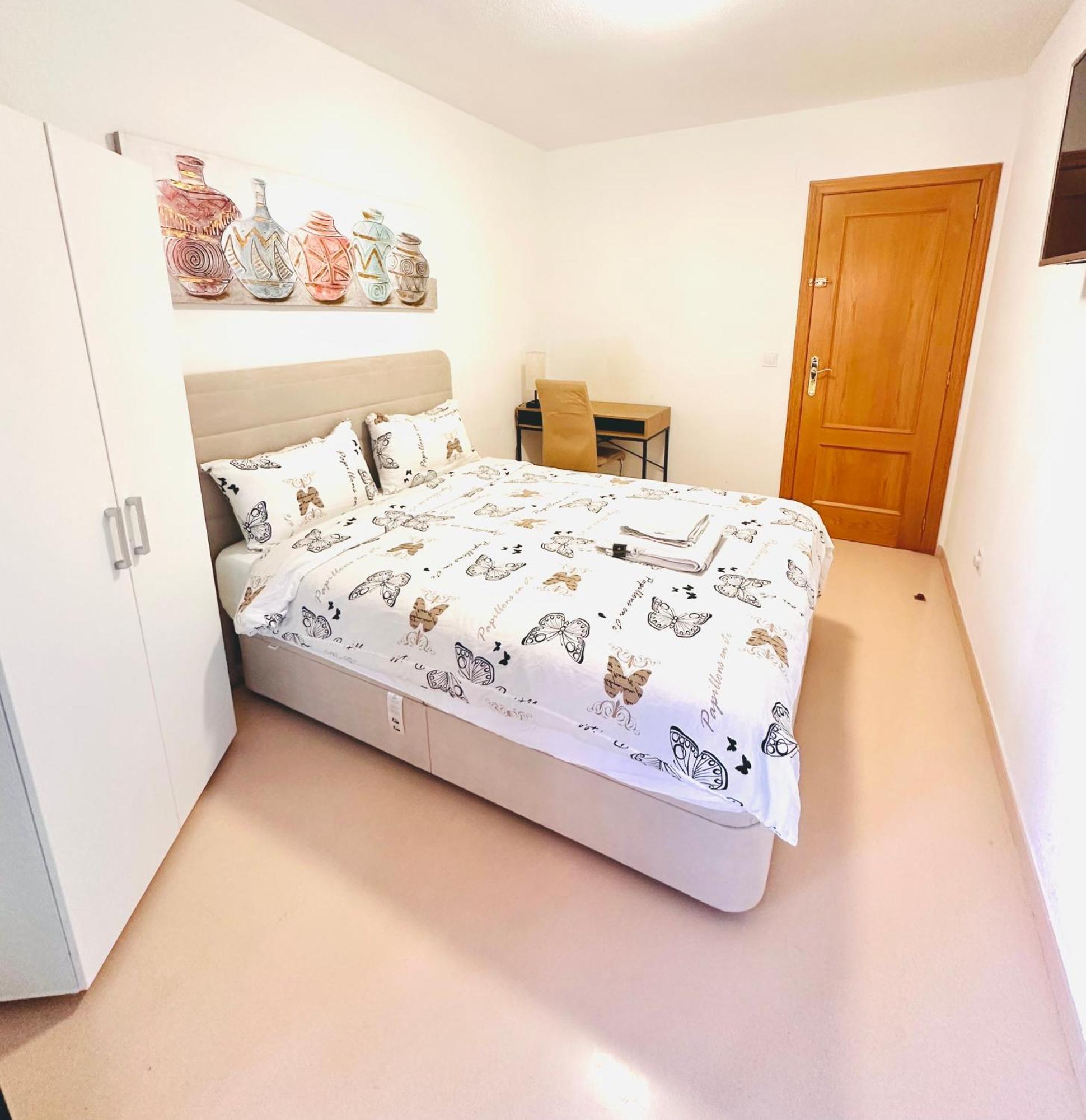 Economy Room Alicante Dış mekan fotoğraf